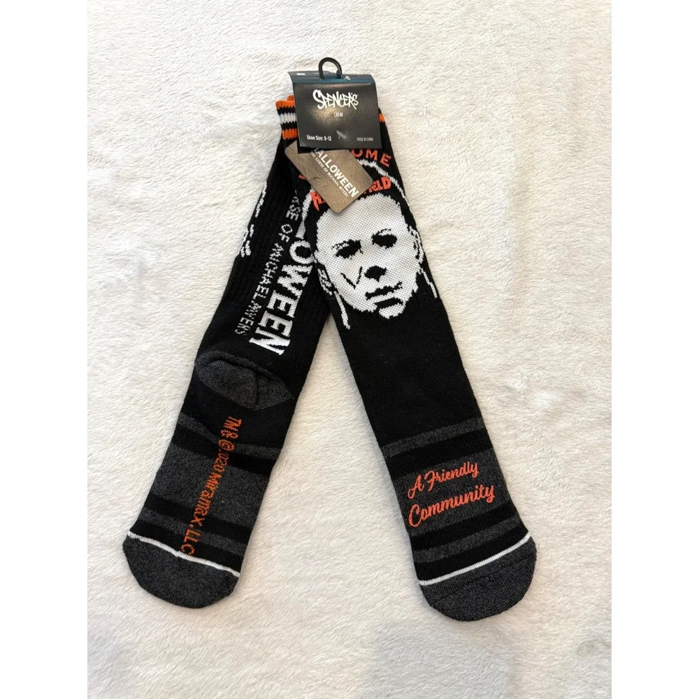 Spencers Crew Halloween Michael Myers Haddonfield Crew Socks Mens‎ Size 8-12 NWT